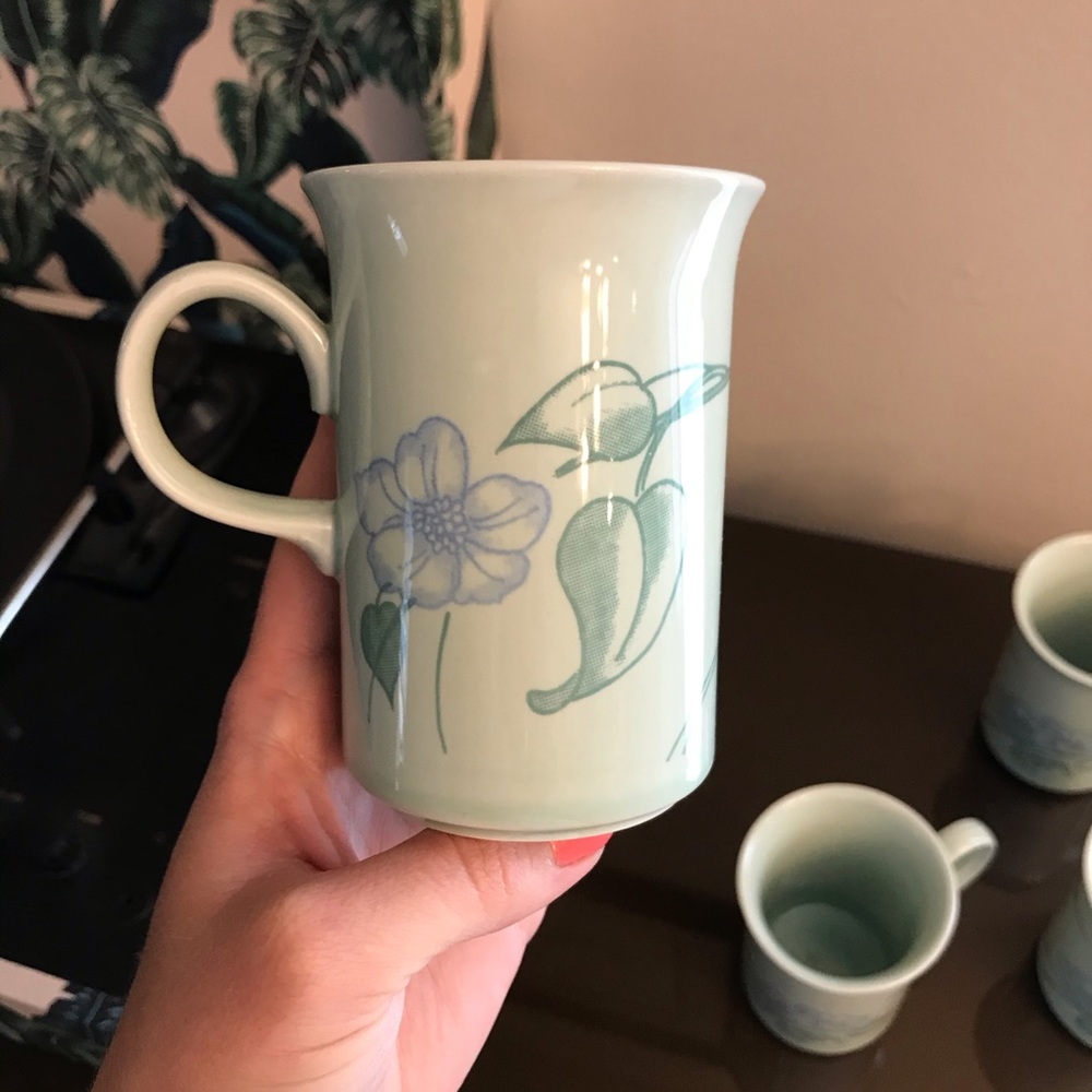 Churchill England vintage coffee cups
